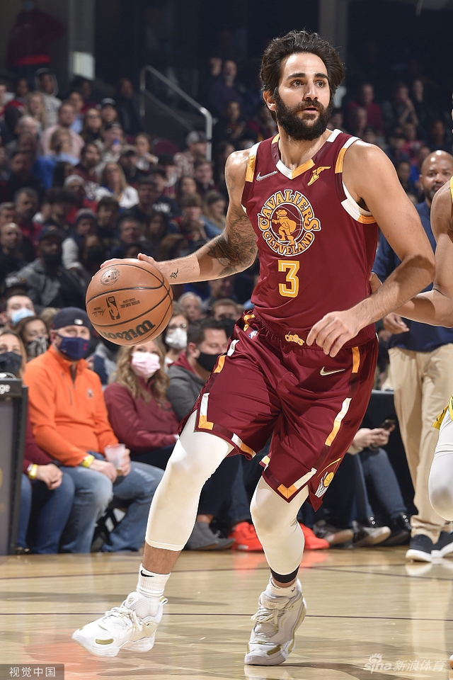 在十字韧带 在十字韧带