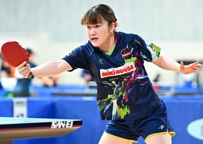 球锦标赛上 球锦标赛上