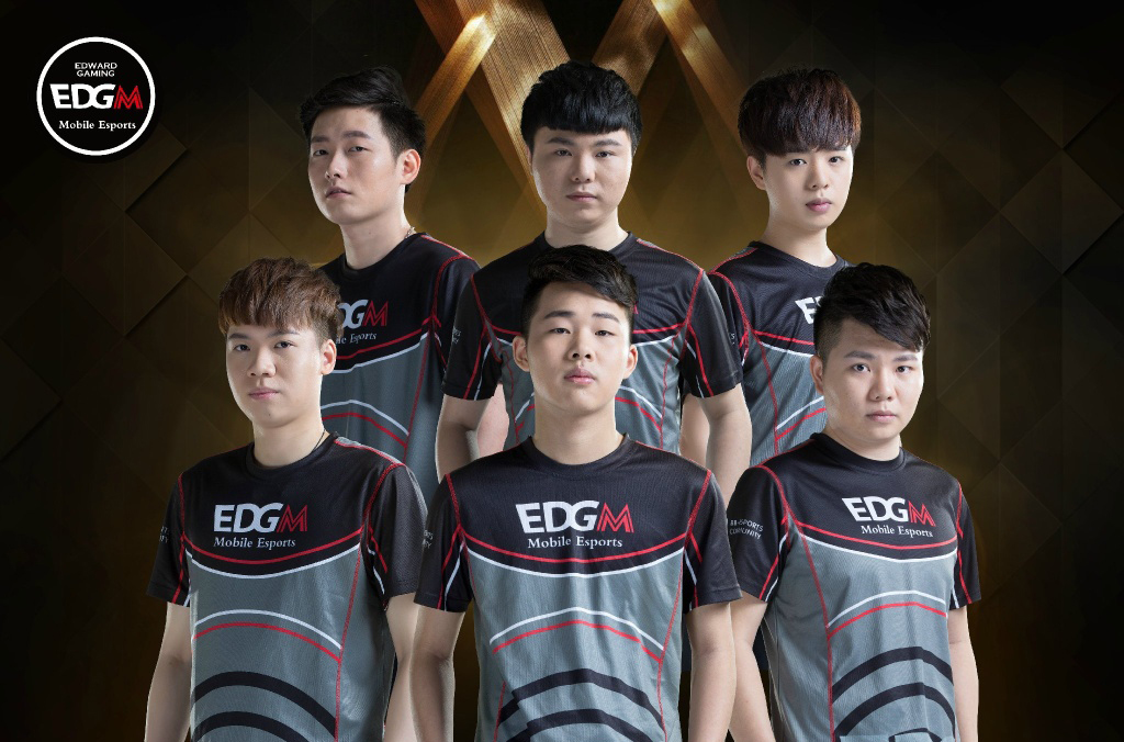 使他们在比 使他们在比